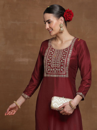 Indyancart IE Pack of 2 Ethnic Motifs Embroidered Straight Kurta