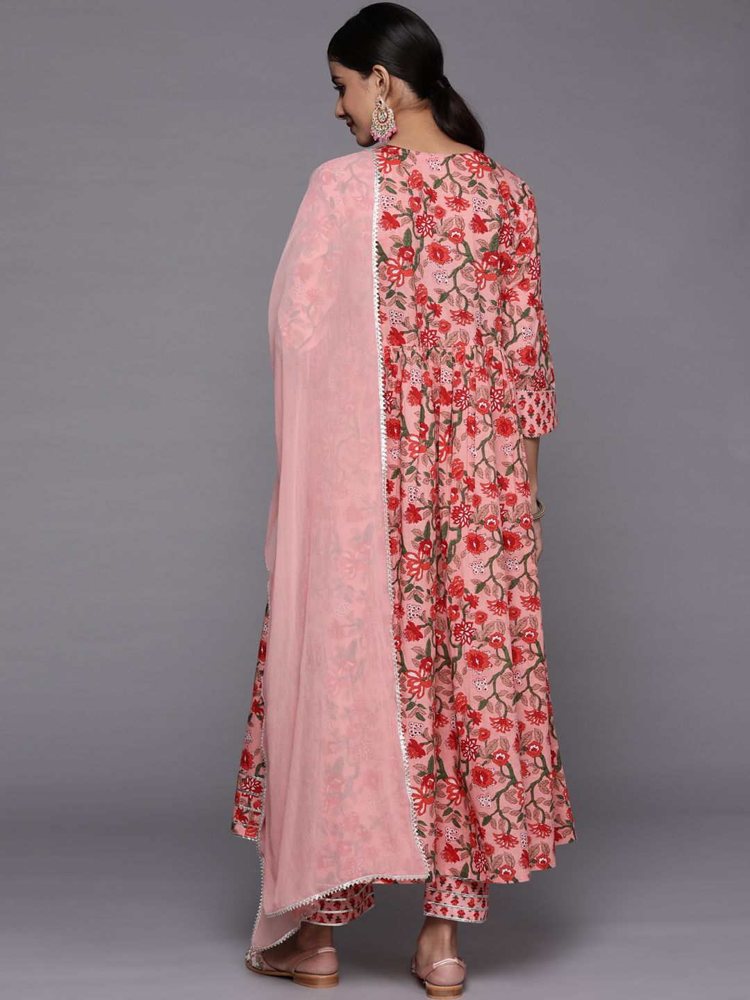 Indyancart VA Women's Peach-Coloured Floral Printed Empire Gotta Patti Pure Cotton Kurta with Trousers & With