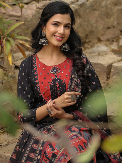Indyancart IE Women Ethnic Motifs Printed Mirror Work Pure Cotton Kurta With Trousers & Dupatta