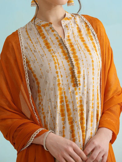 Women's Striped Dyed Mandarin CollarThree-Quarter Sleeves Kurta Set