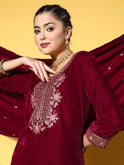 Indyancart VA Women'sWinter Floral Zari Embroidered Velvet Kurta With Trousers & Dupatta.