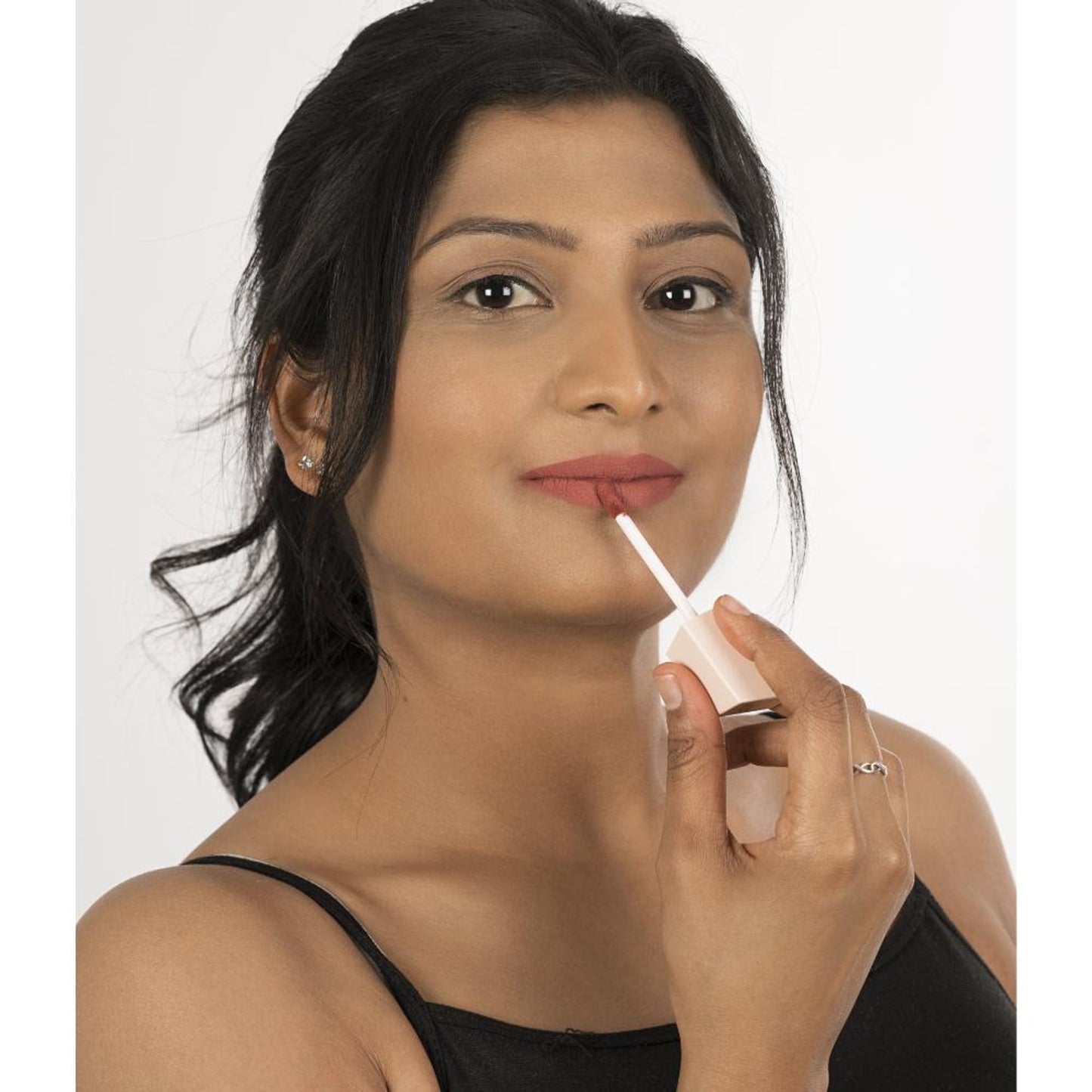 The Real Ritual Liquid Matte Lipstick - 101 Jordon