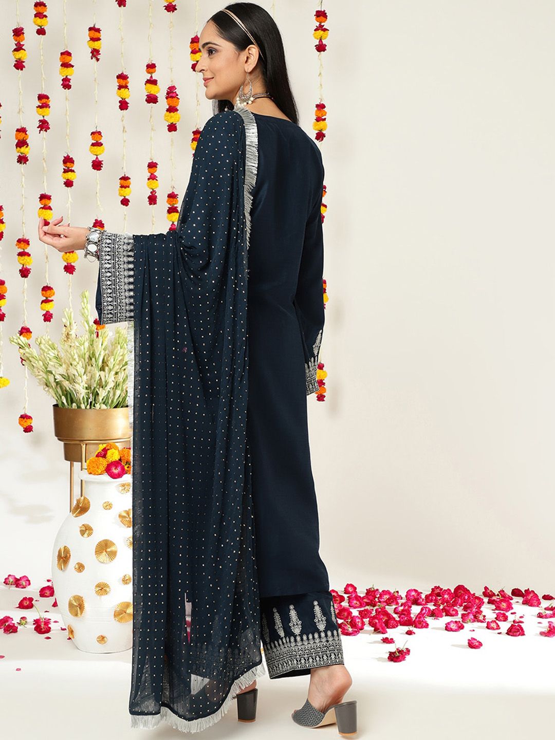 Indyancart VA Women'sEthnic Motifs Zari Embroidered Regular Kurta With Trousers & With Dupatta