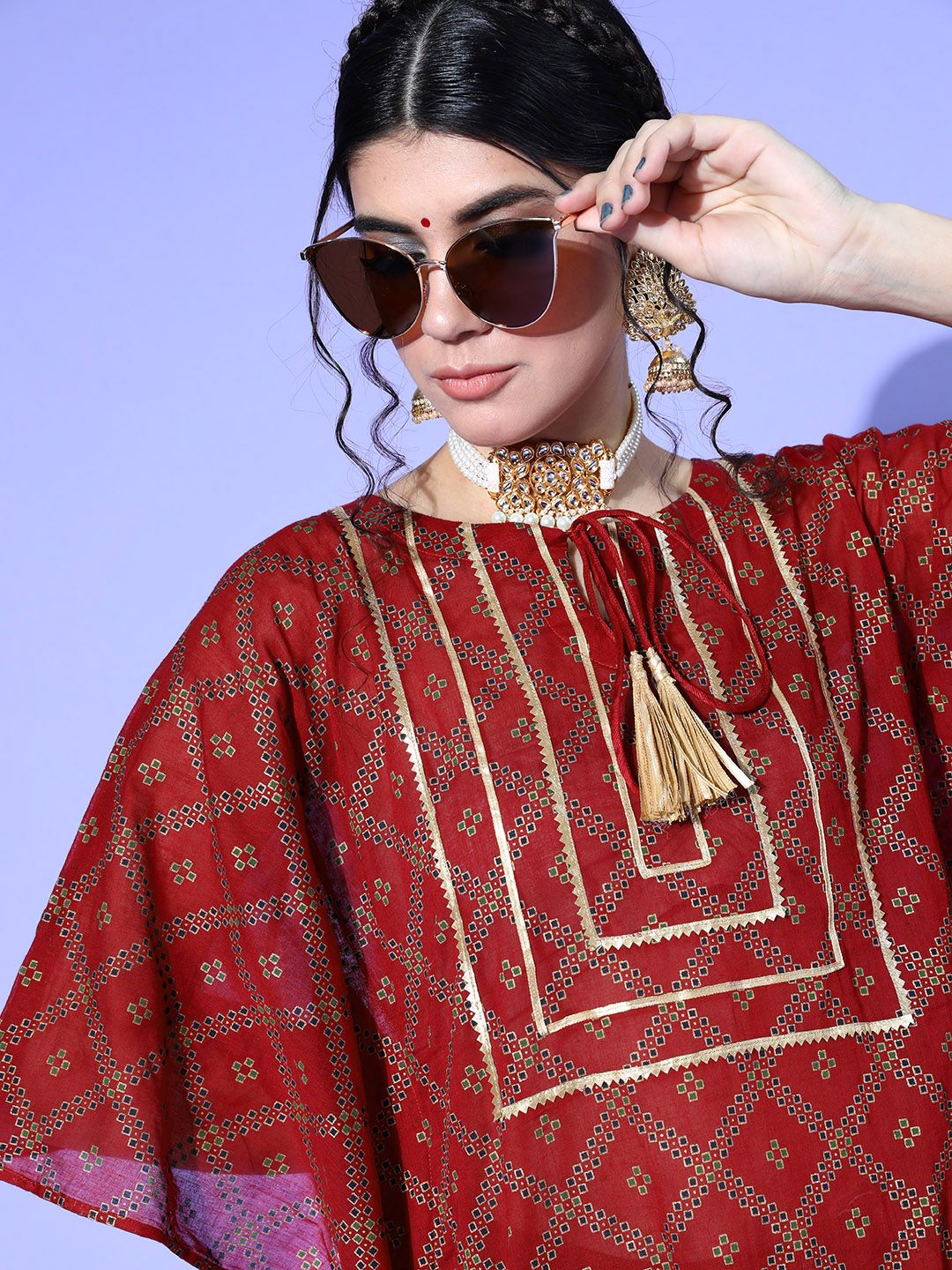 Indyancart IE Women Maroon & Navy Blue Cotton Geometric Printed Extended Sleeves Kaftan Kurta
