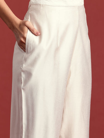 Indyancart IE Women Ethnic Motifs Embroidered Regular Liva Kurta with Trousers & With Dupatta