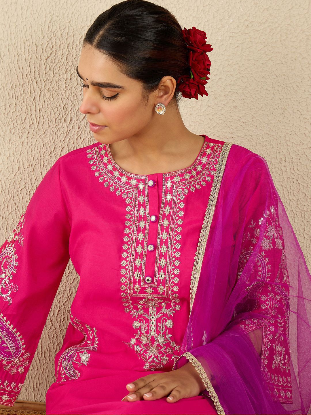 Women Ethnic Motifs Embroidered Regular Kurta Set With Dupatta