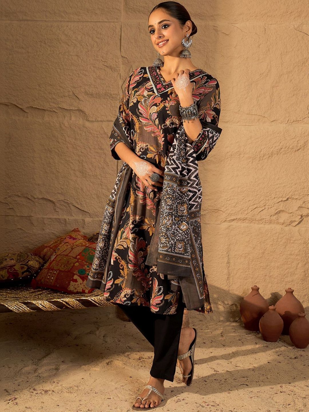 Women Paisley Printed Regular Pure Cotton Kurta with Trousers & With Dupatta