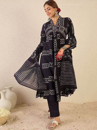 Indyancart IE Women Printed Empire Pure Cotton Kurta with Trousers & With Dupatta