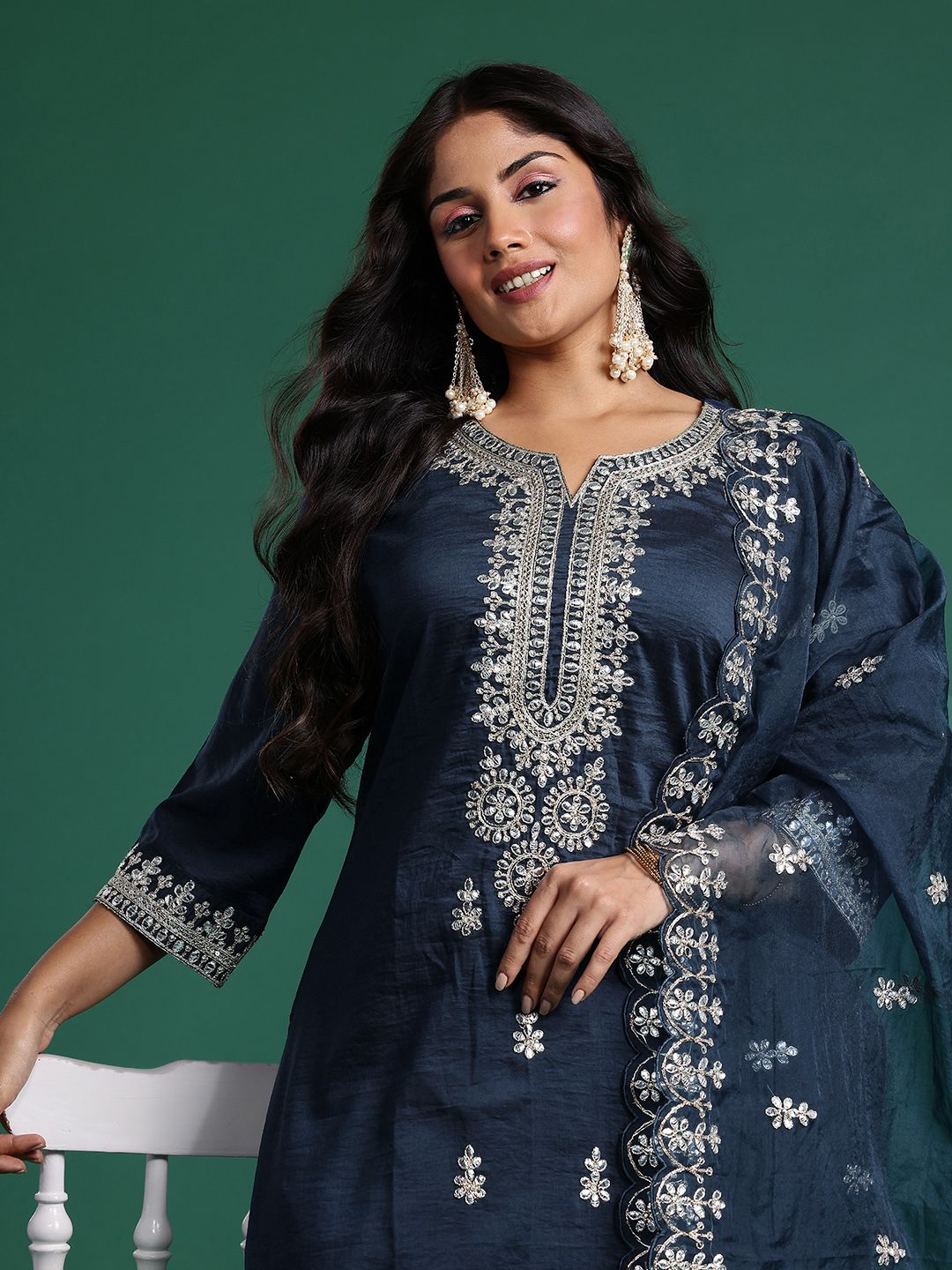 Indyancart IE Ethnic Motifs Embroidered Kurta with Trousers & Dupatta