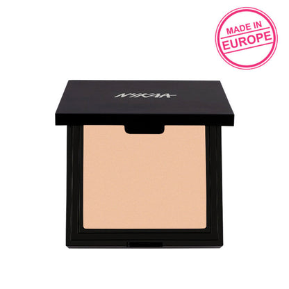 Nykaa Cosmetics SKINgenius Matte Powder Compact in Rose Beige 02, featuring a closed compact with the product name and brand.
