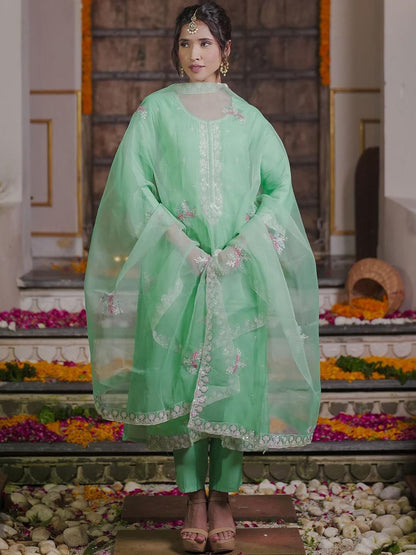 Floral Embroidered Thread Work Kurta With Trousers & Dupatta