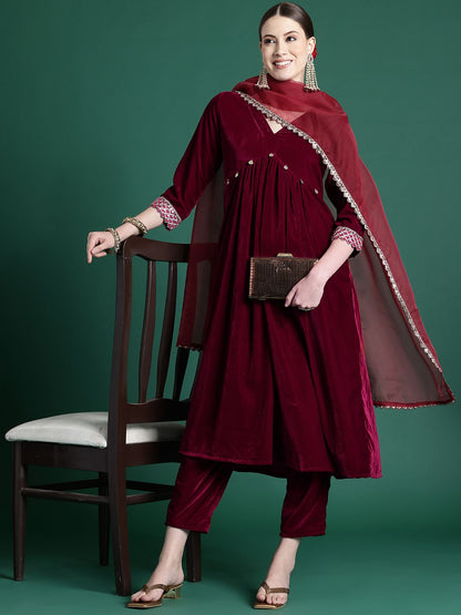 Indyancart IE Empire Velvet Kurta With Trousers & Dupatta