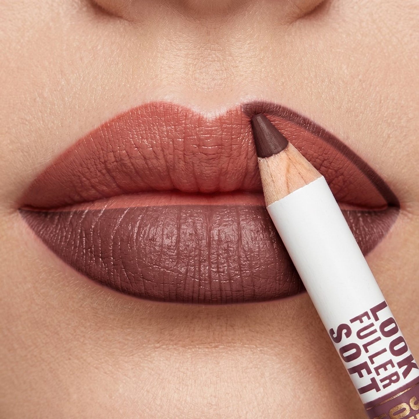 Character Shape Of You Lipliner - C715