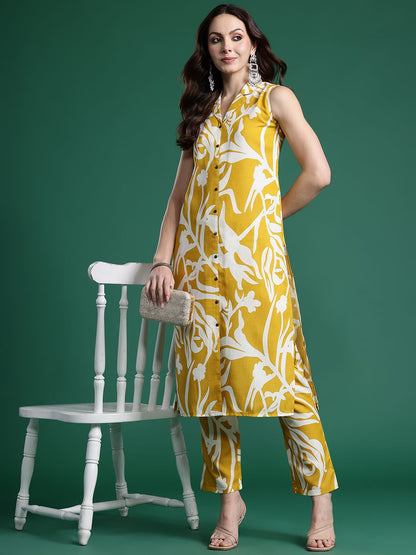Indyancart IE Women Printed Regular Linen Kurta with Trousers