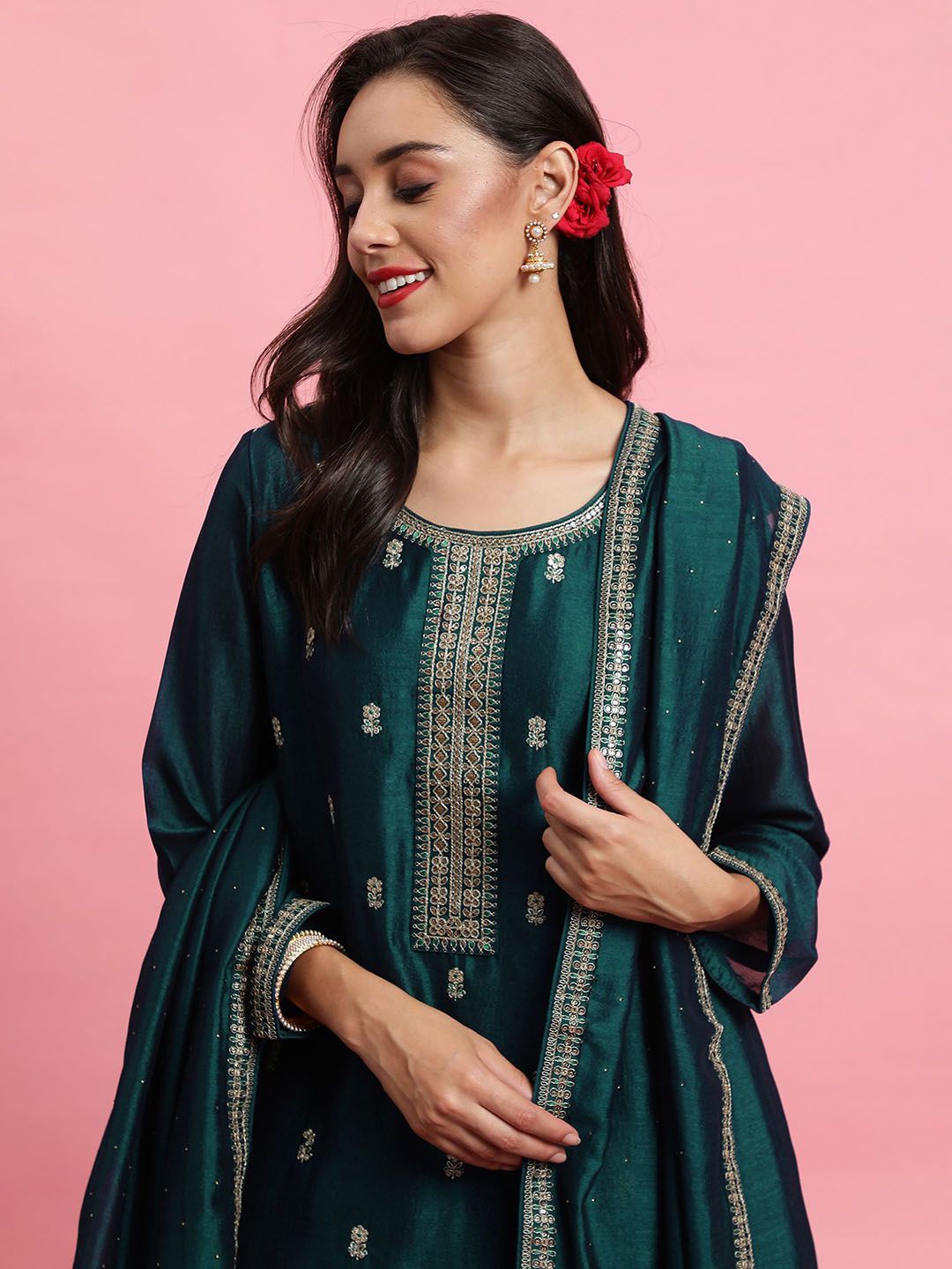 Indyancart IE Embroidered Straight Sequinned Kurta with Trousers & Dupatta