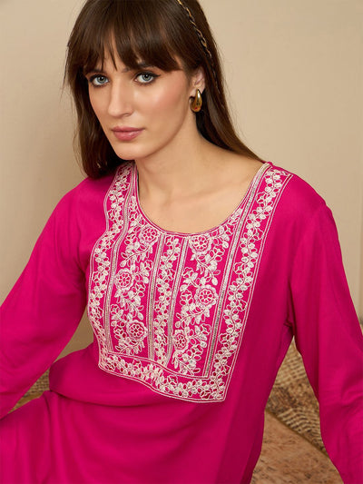 Indyancart IE Floral Embroidered Round Neck Sequinned Machine Weave Straight Kurta