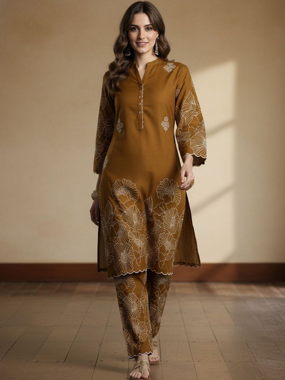 Floral Embroidered Regular Thread Work Pure Cotton Kurta With Trousers