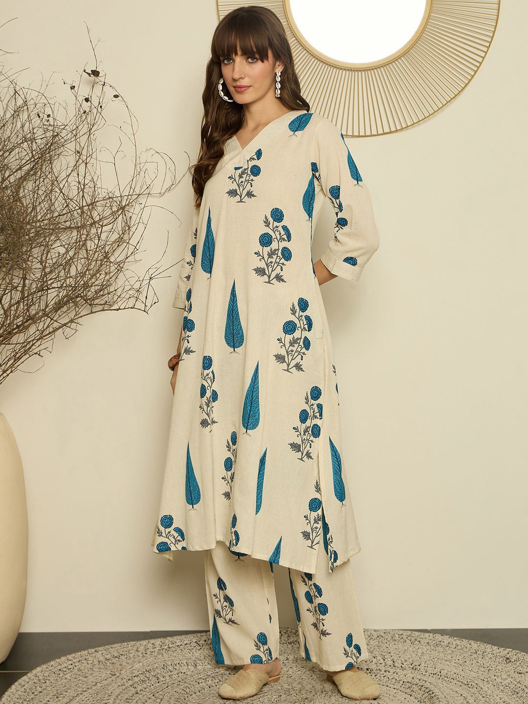 Women Floral Printed A-Line Kurta with Palazzo