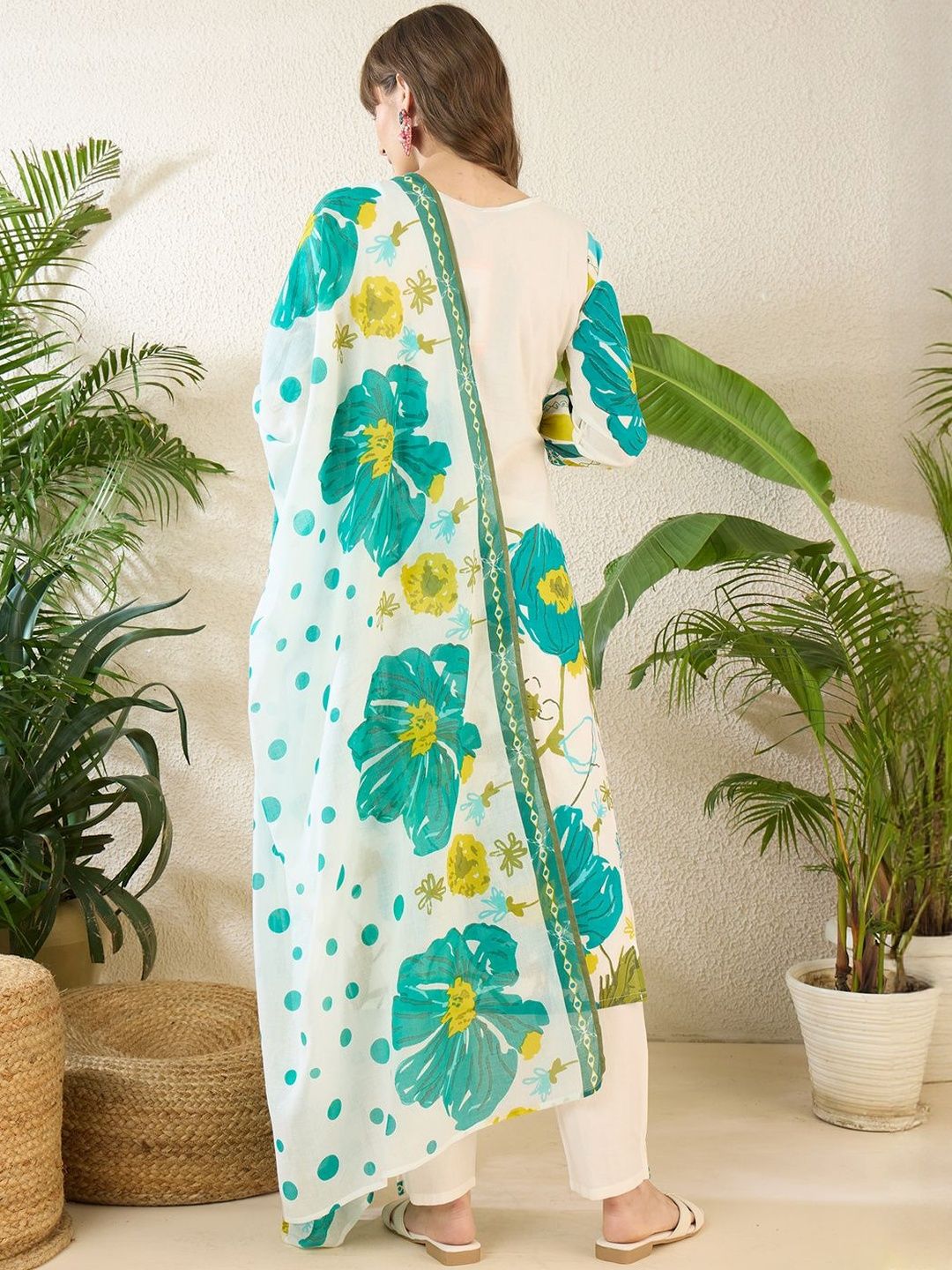 Floral Printed V-Neck Regular Pure Cotton Straight Kurta With Trousers & Dupatta