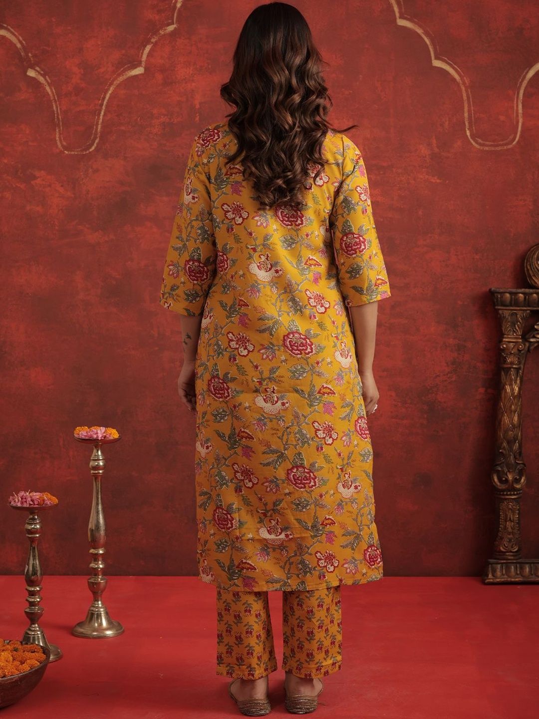 Women Ethnic Motifs Printed Regular Thread Work Kurta with Trousers & Dupatta