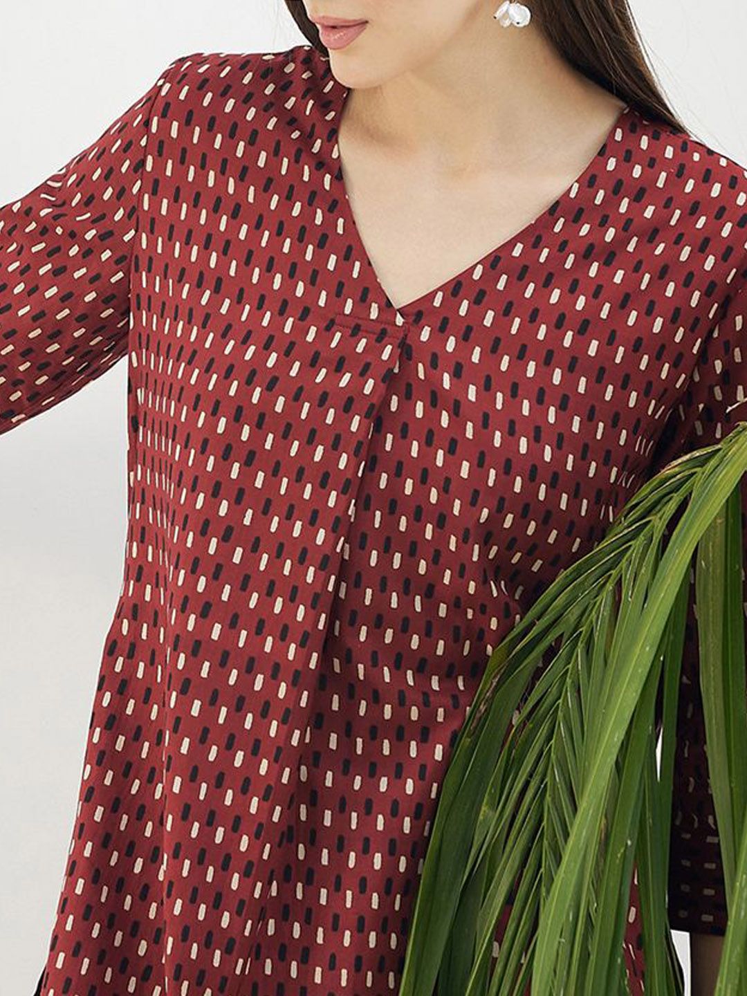 Indyancart IE Printed Pure Cotton V-Neck Top With Trousers Co-Ords