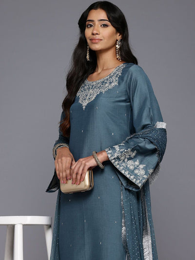 Indyancart VA Women's Floral Embroidered Regular Kurta Trousers With Dupatta