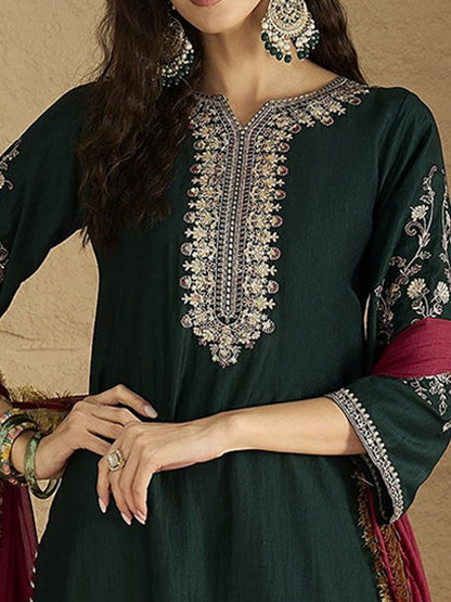 Indyancart VA Women'sFloral Yoke Design Straight Kurta With Trousers & Dupatta