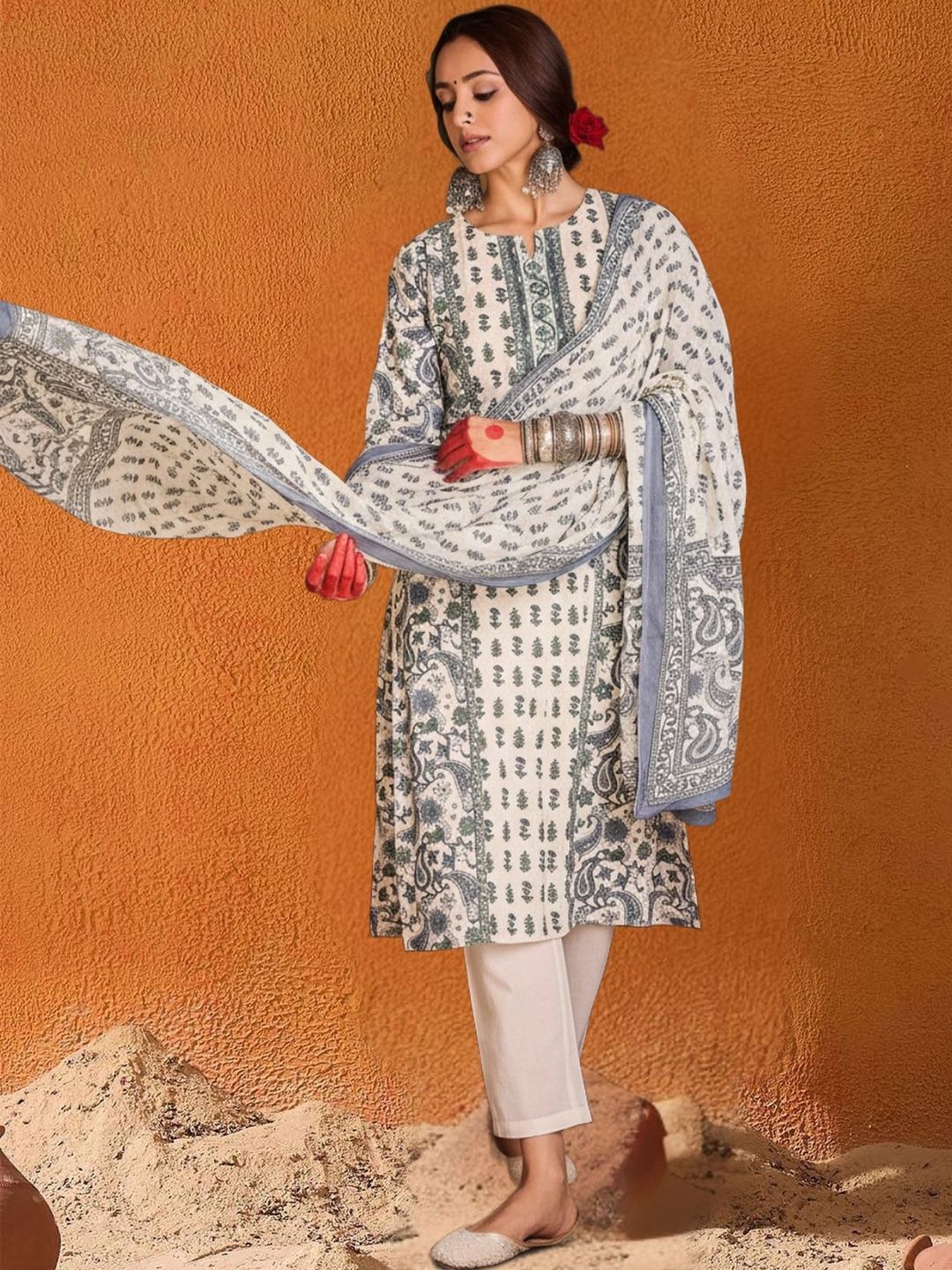 Women Ethnic Motifs Printed Panelled Pure Cotton Kurta with Trousers & With Dupatta