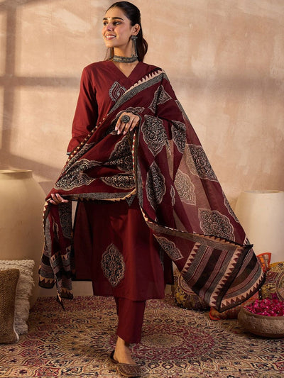 Indyancart IE Ethnic Motifs Embroidered Thread Work Pure Cotton Kurta With Trousers & Dupatta