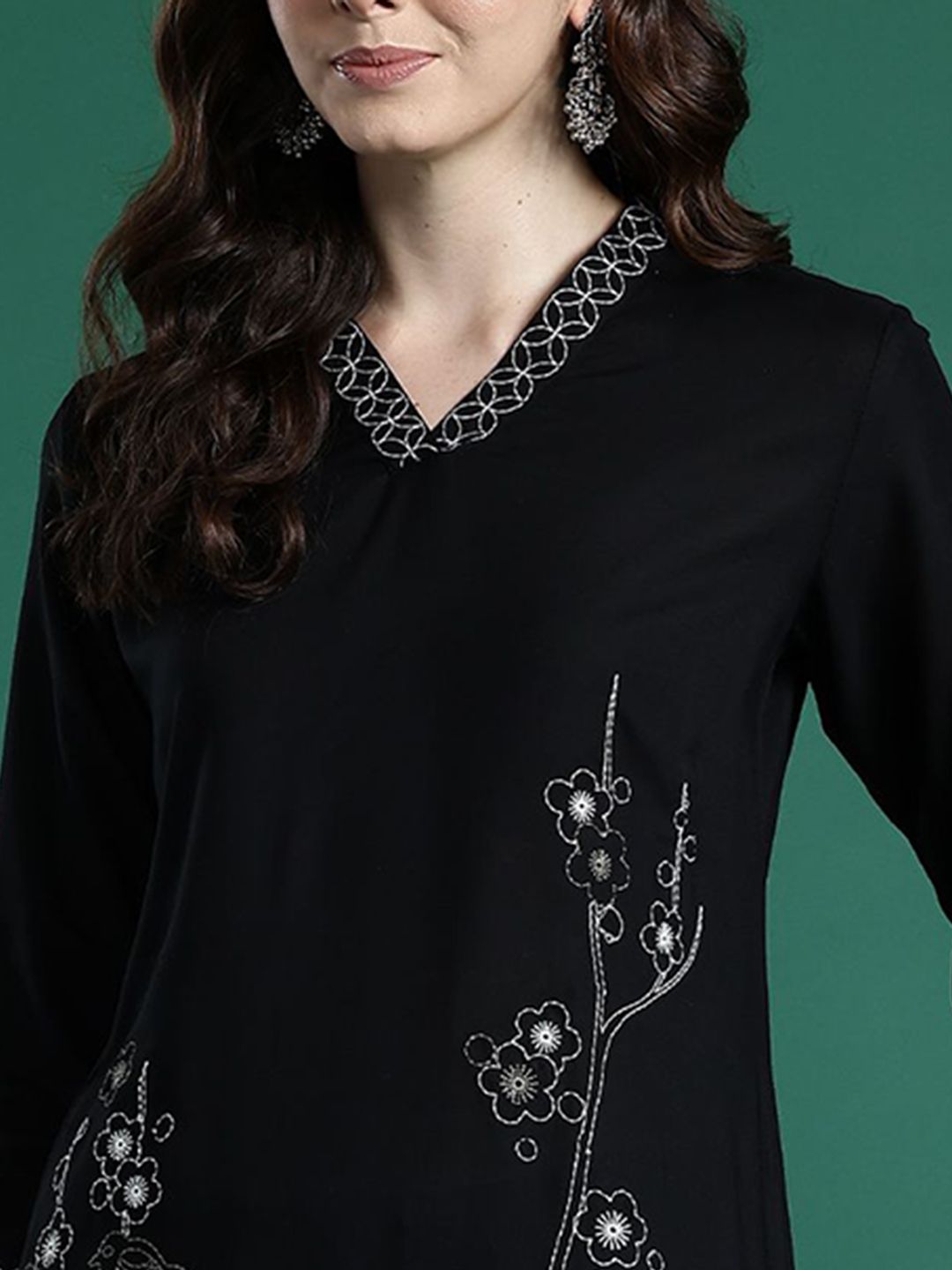 Indyancart IE Indo era Embroidered Tunic With Trouser Co-Ords