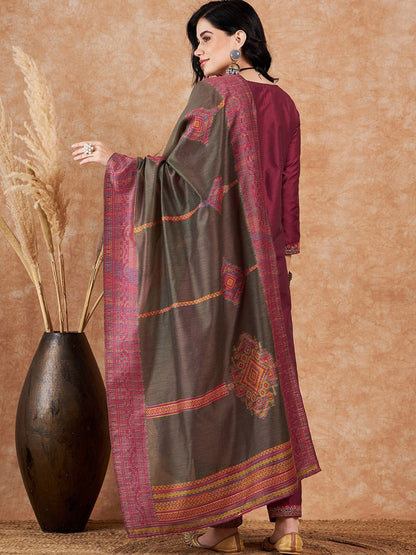 Dhiyona SN Women's Embroidered Kurta & Trouser With Dupatta