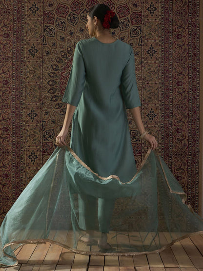 Ethnic Motifs Embroidered Thread Work Straight Kurta With Trousers & Dupatta