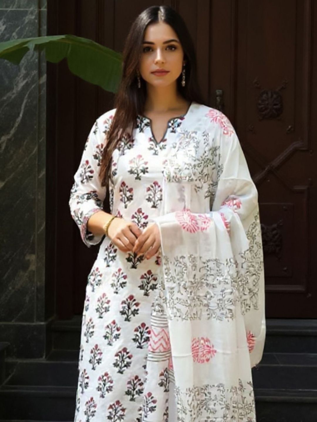 Women Ethnic Motifs Printed Regular Pure Cotton Kurta & Trousers With Dupatta