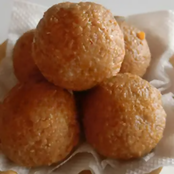 Gummadi Foods Spl Kobbari Laddu