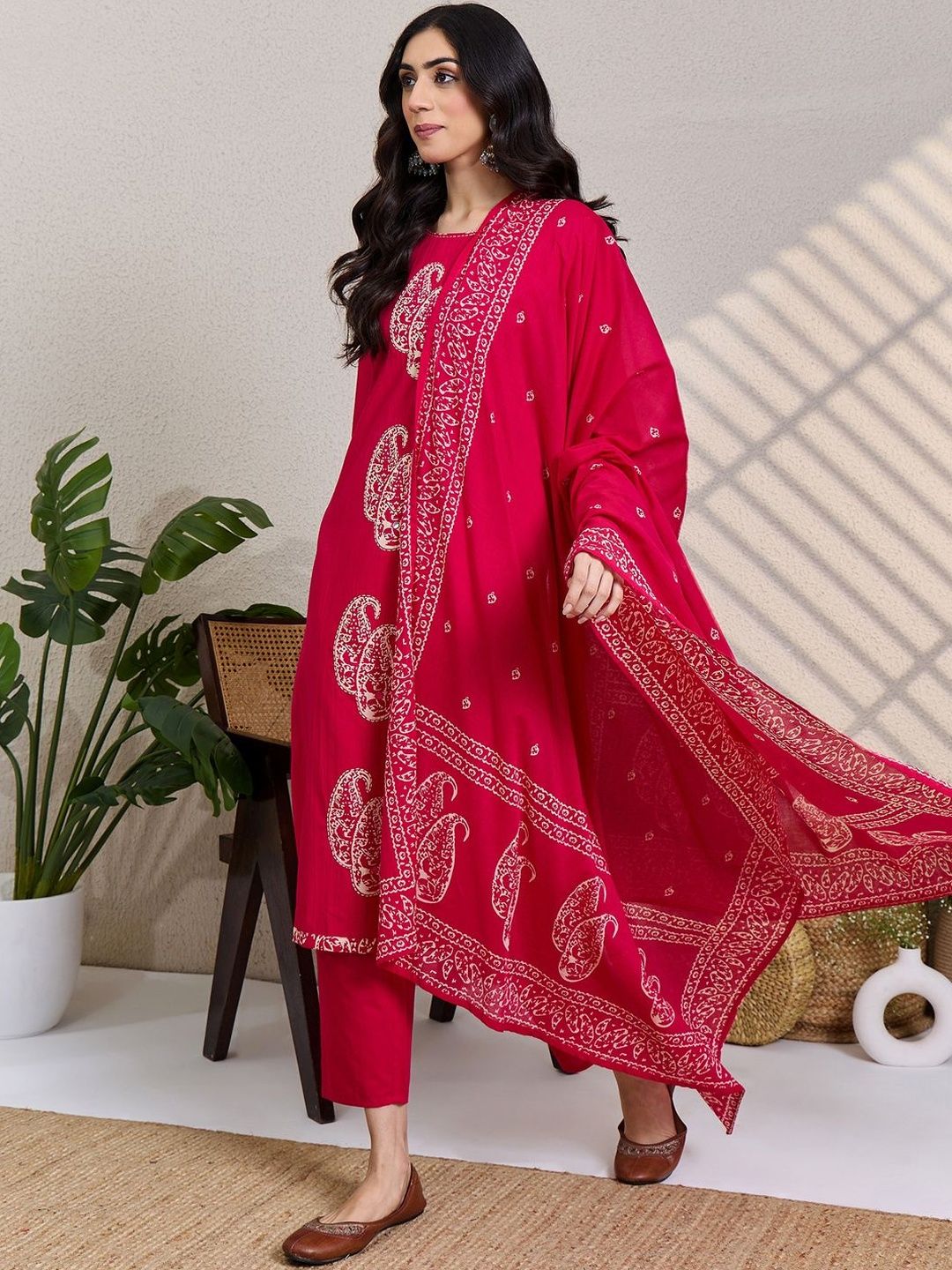 Women Paisley Printed Regular Pure Cotton Kurta with Trousers & With Dupatta