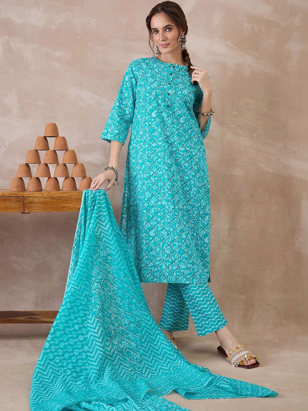 Women Printed Regular Pure Cotton Kurta with Trousers & With Dupatta