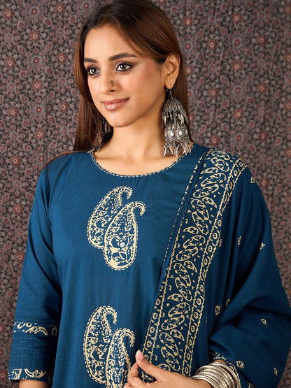 Printed Round Neck Thread Work Pure Cotton Straight Kurta With Trousers & Dupatta