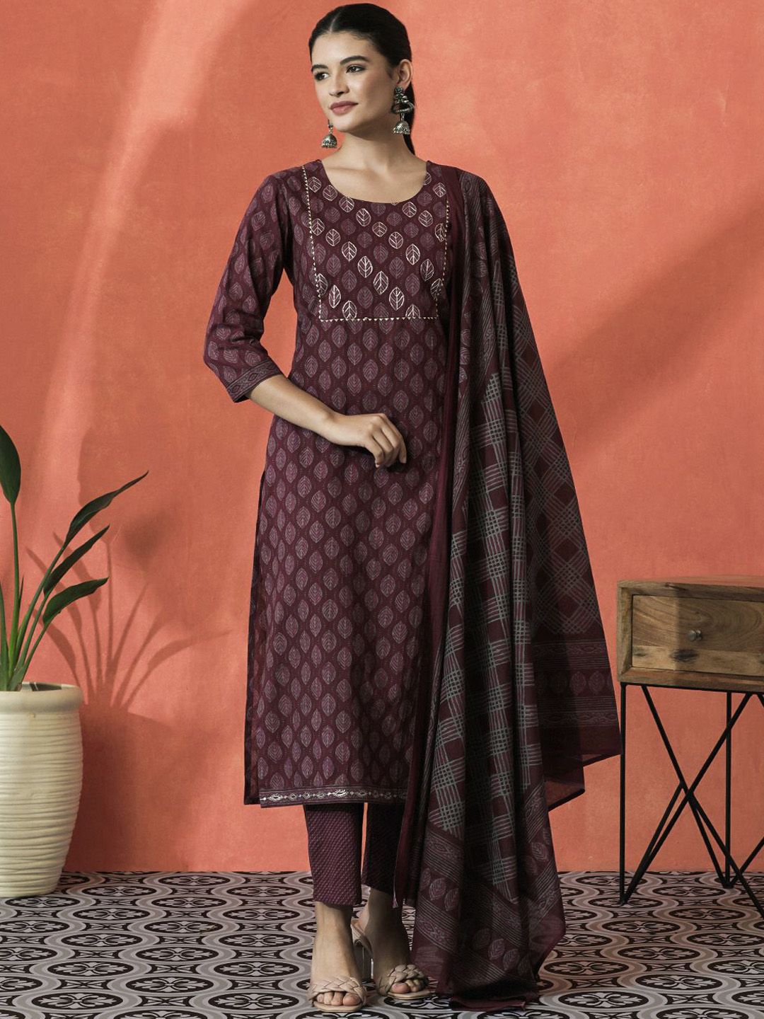 Indyancart SN Women's Floral Printed Gotta Patti Pure Cotton Straight Kurta With Trouser And Dupatta