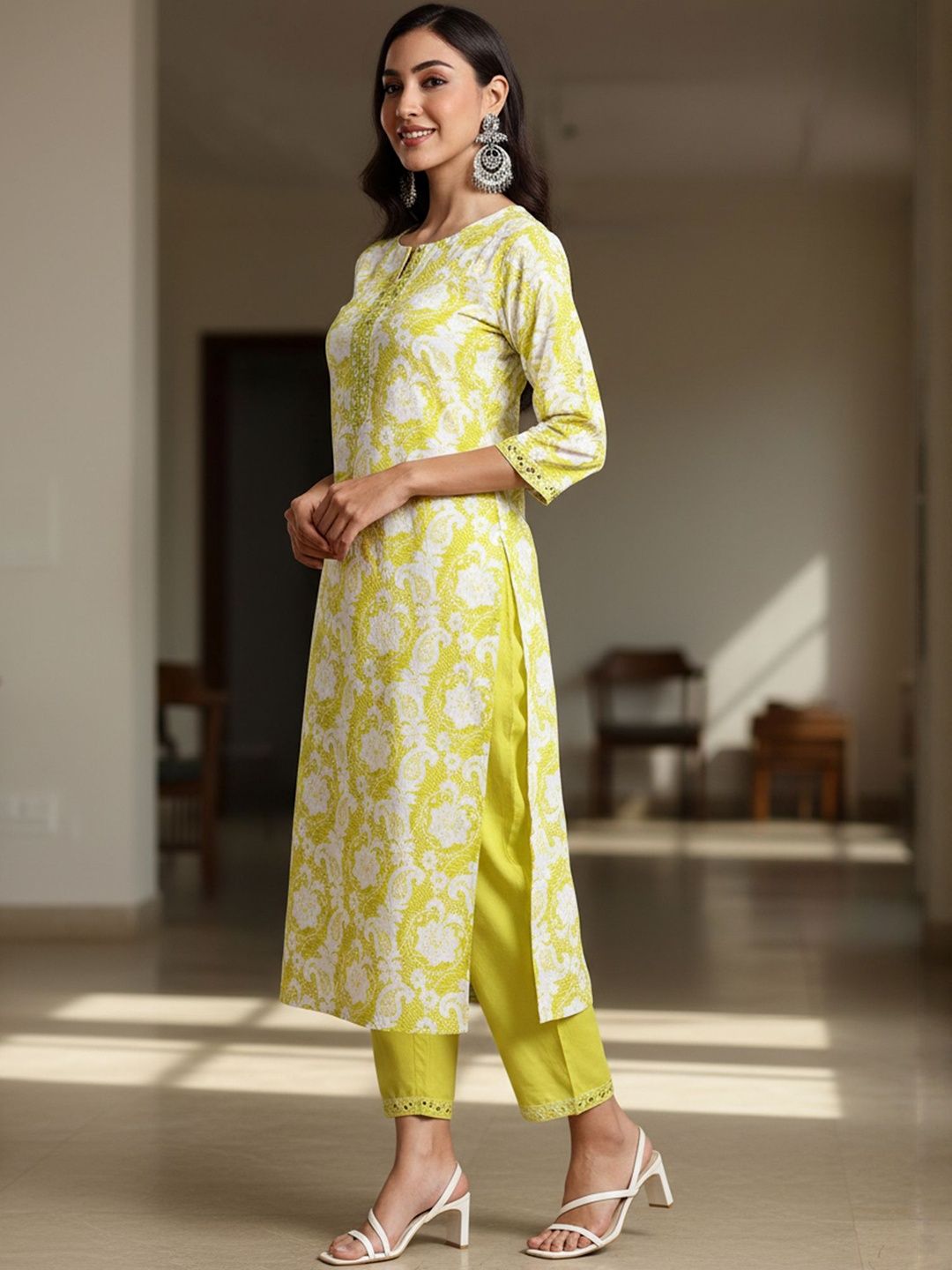 Floral Printed Round Neck Thread Work Pure Cotton Straight Kurta With Trouser
