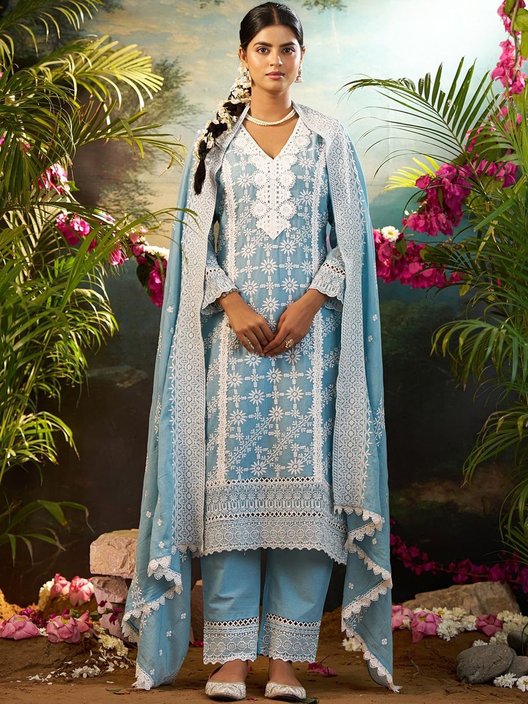 Ethnic Motifs Embroidered Chikankari Pure Cotton Kurta With Trouser & Dupatta