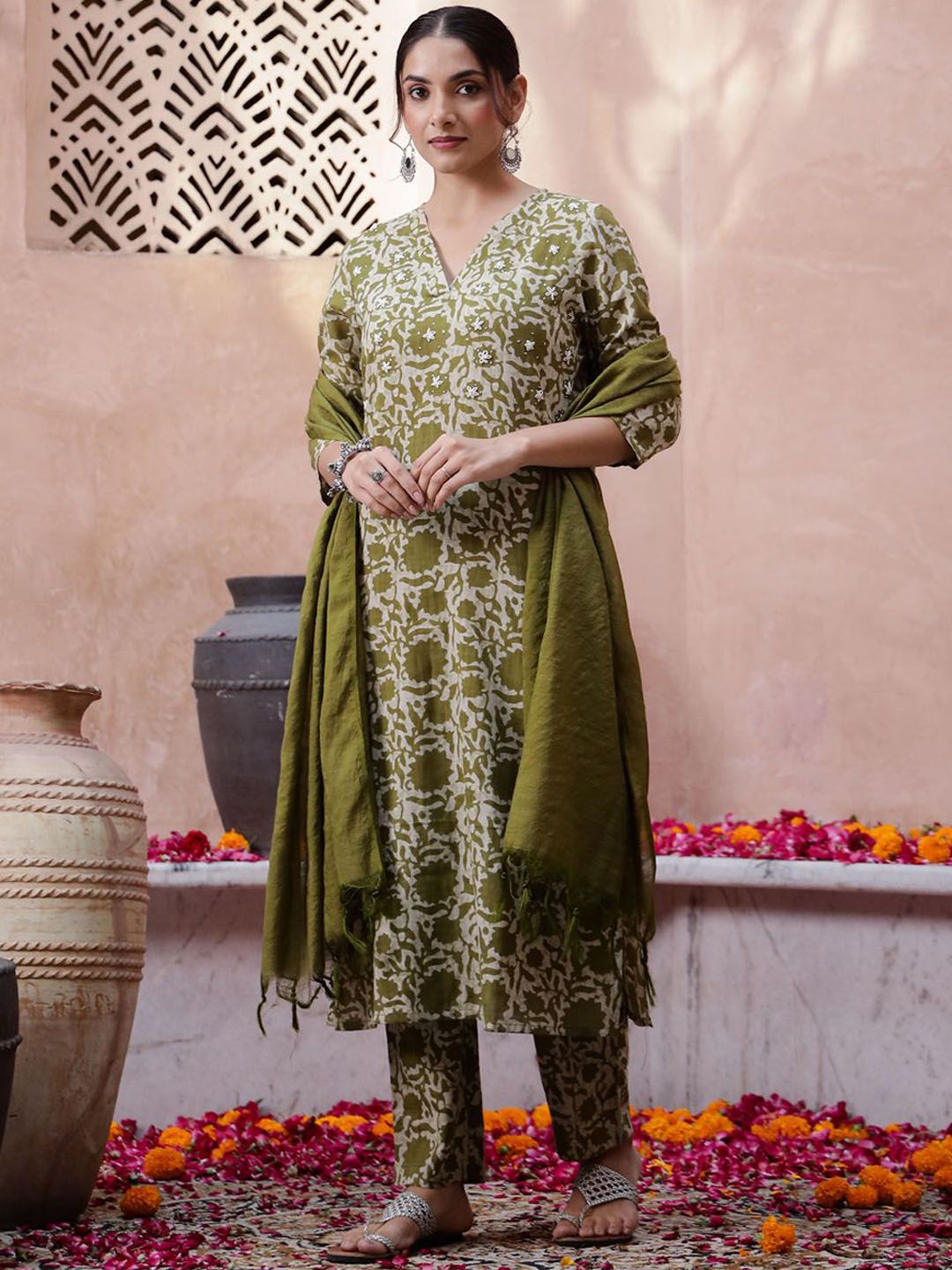 Indyancart SN Women's Floral Printed Thread Work Pure Cotton Kurta with Trouser & Dupatta