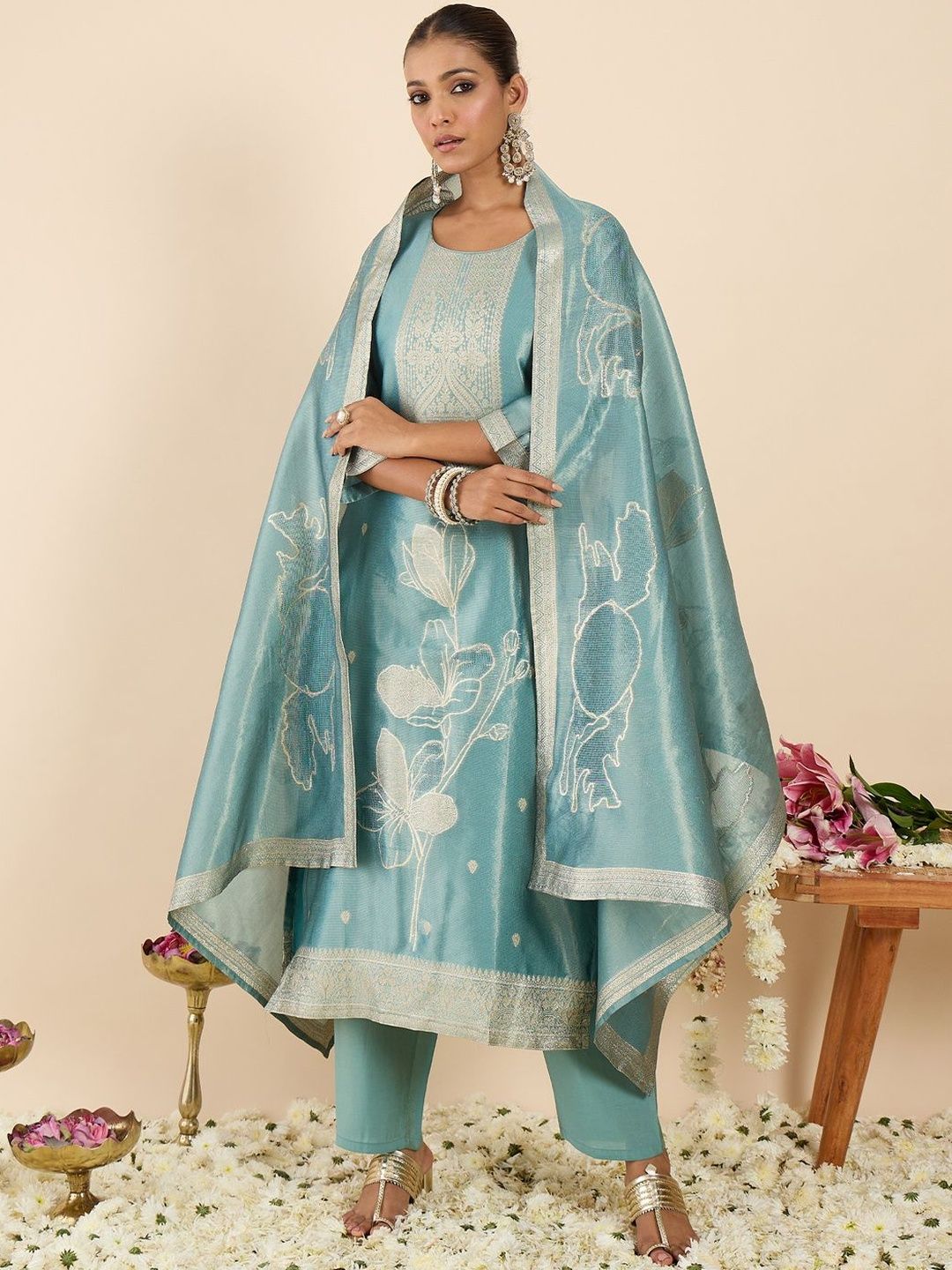 Floral Printed Thread Work Pure Cotton Kurta With Palazzos & Dupatta