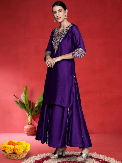 Indyancart VA Women Floral Embroidered Kurta with Palazzos & Dupatta