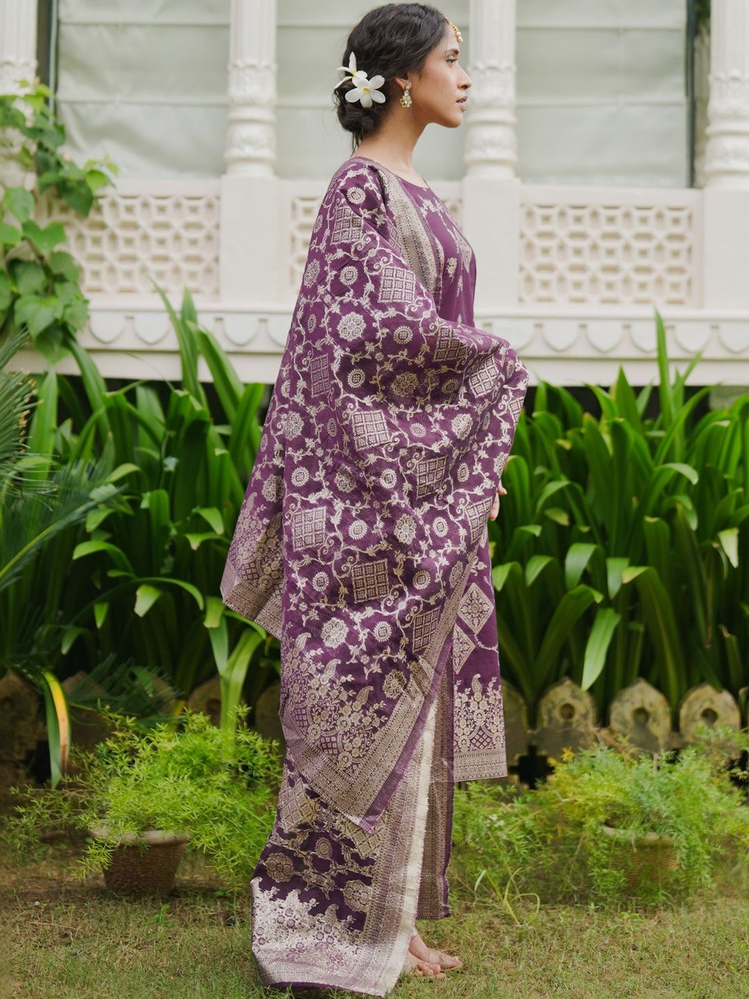 Women Ethnic Motifs Regular Kurta with Pyjamas & With Dupatta