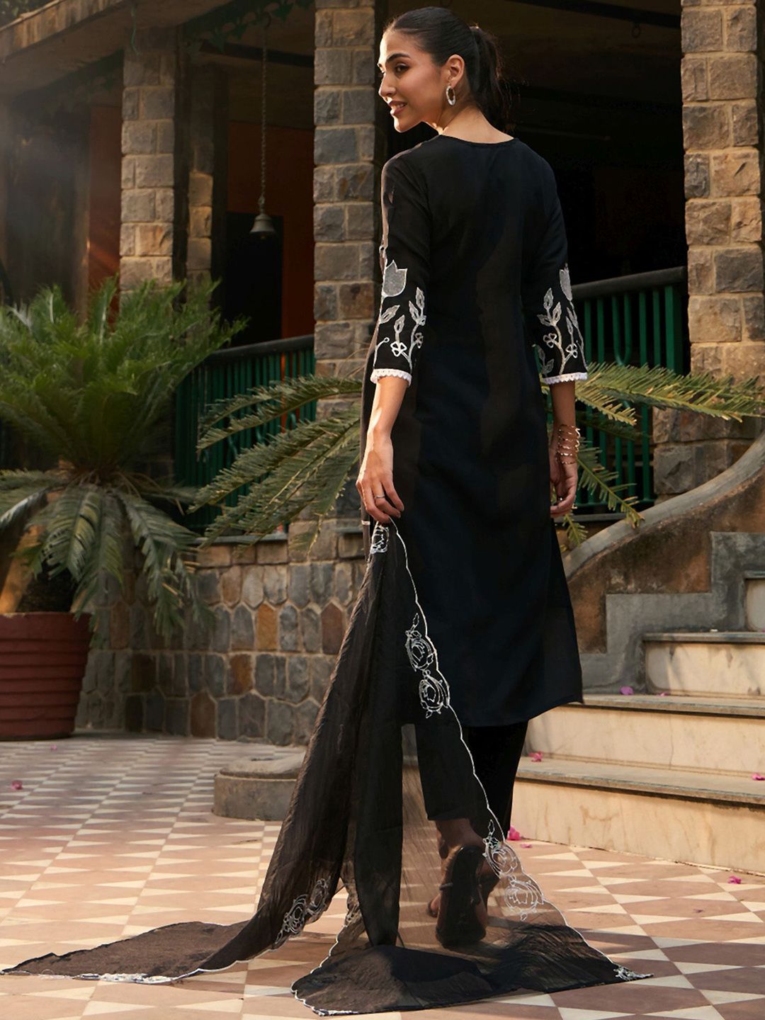 Indyancart IE Floral Embroidered Straight Thread Work Kurta with Trousers & Dupatta