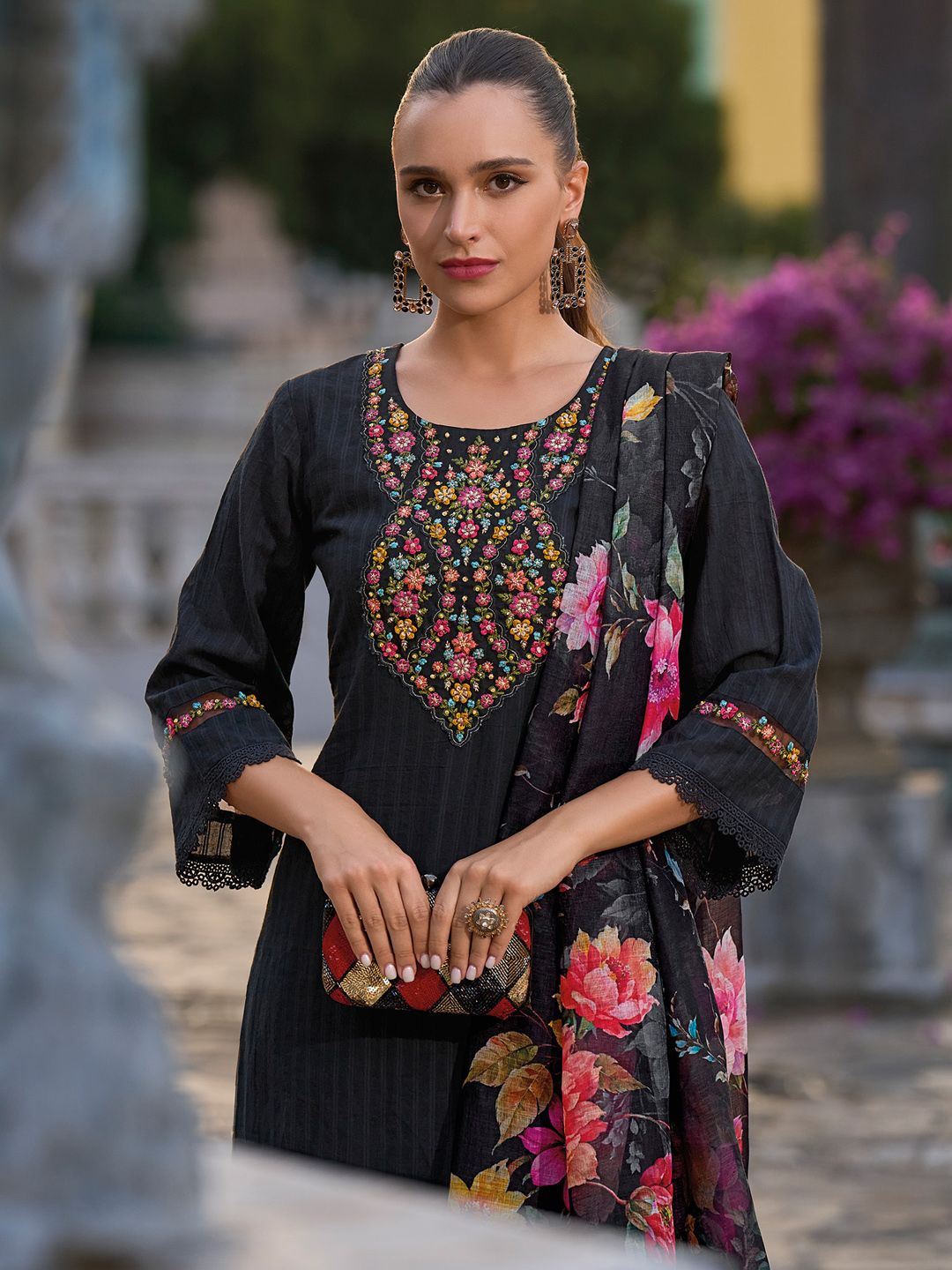 Indyancart IE Floral Embroidered Regular Thread Work Pure Cotton Kurta With Trousers & Dupatta