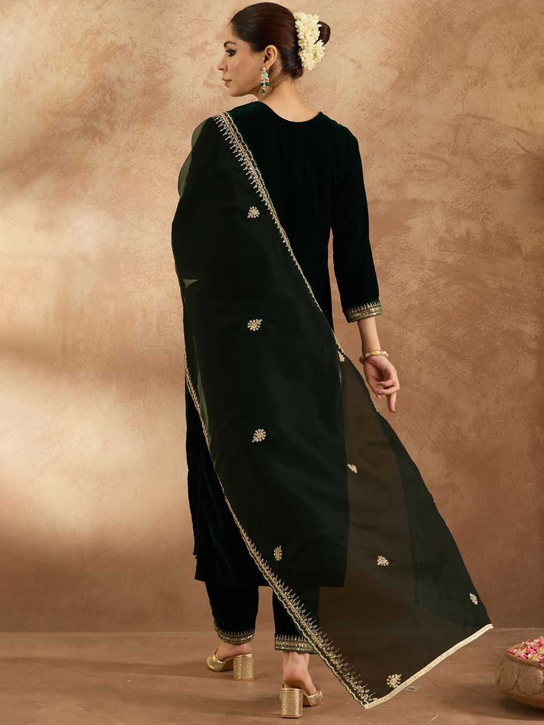 Indyancart IE Women Ethnic Motifs Embroidered Regular Velvet Kurta with Trousers & With Dupatta