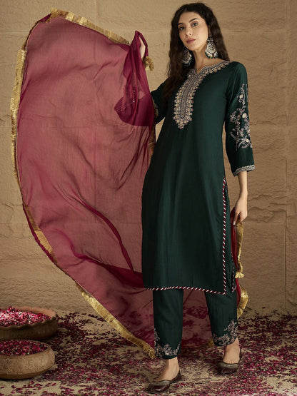 Indyancart VA Women'sFloral Yoke Design Straight Kurta With Trousers & Dupatta