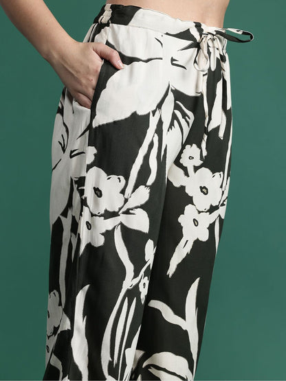 Indyancart IE Floral Printed Three-Quarter Sleeves Tunic With Trouser