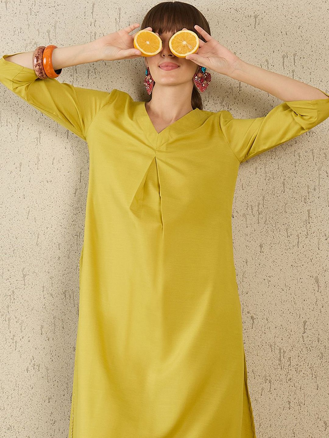 Women Solid Kurta with Trouser